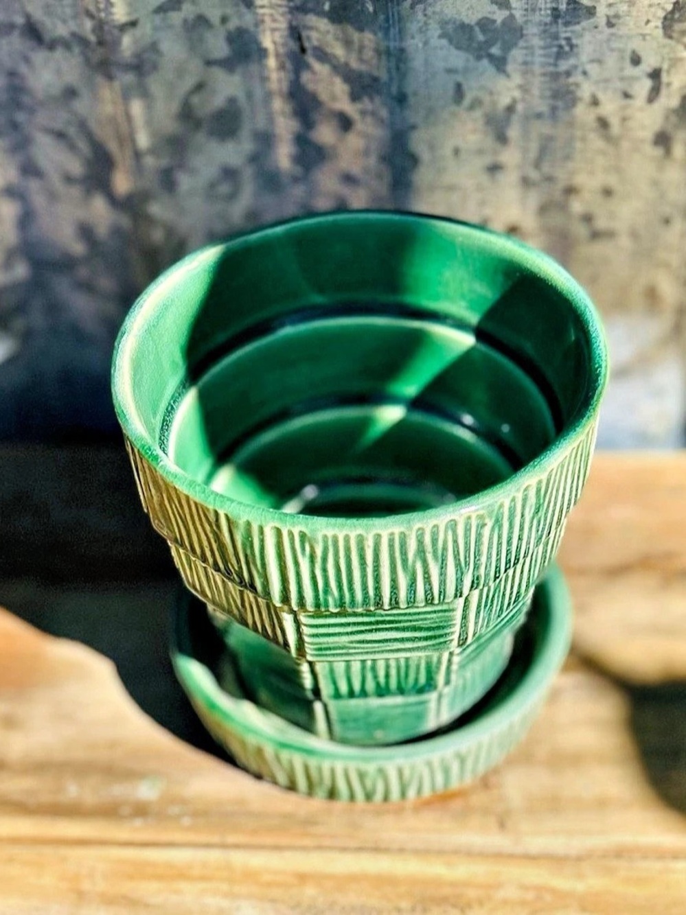 McCoy Basketweave Planter with Saucer, Green